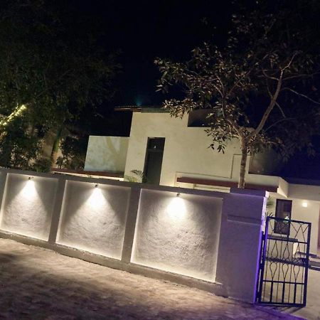 Air 2Bhk Infinity Villa Igatpuri Buitenkant foto
