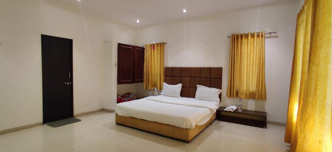 Air 2Bhk Infinity Villa Igatpuri Buitenkant foto