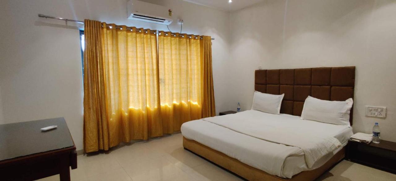 Air 2Bhk Infinity Villa Igatpuri Buitenkant foto